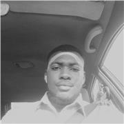 Enseignant de mathématiques et littérature pour votre accompagnement.